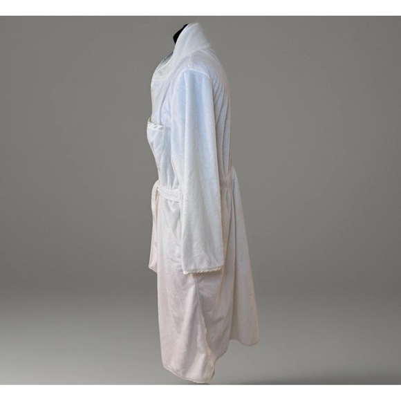 Bunnies By The Bay Robe Sz M CUDDLE ME PLUSH Womens Super Soft White Satin Trim - Picture 2 of 11